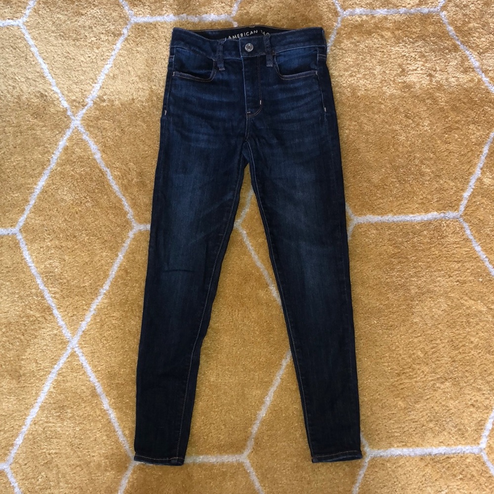 American Eagle hi-rise jegging size 2 SHORT
